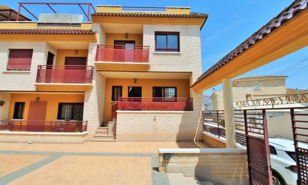 Herverkoop - Villa - Orihuela - Los Desamparados