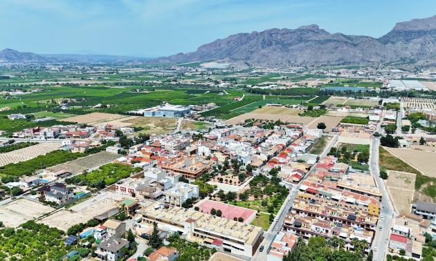 Herverkoop - Villa - Orihuela - Los Desamparados