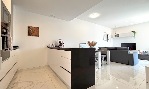 Herverkoop - Apartment - Orihuela Costa - Los Altos