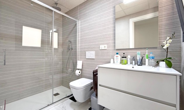 Herverkoop - Apartment - Orihuela Costa - Los Altos