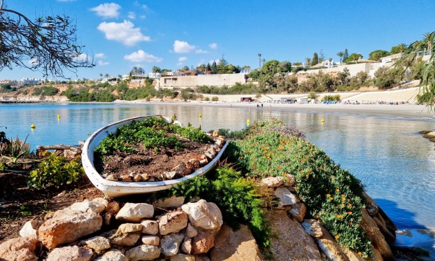 Herverkoop - Villa - Cabo Roig