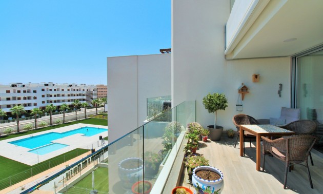 Herverkoop - Apartment - Villamartín - Los Dolses