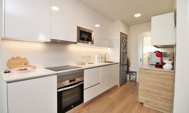Herverkoop - Apartment - Villamartín - Los Dolses