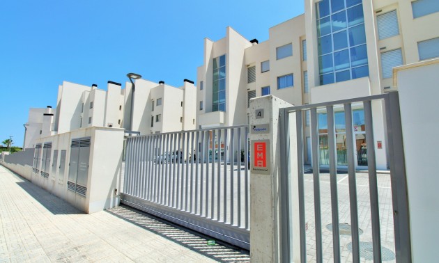 Herverkoop - Apartment - Villamartín - Los Dolses