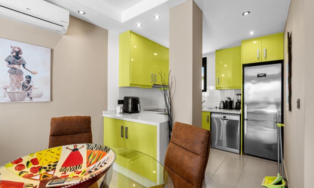 Herverkoop - Apartment - Orihuela Costa - La Zenia