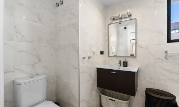 Herverkoop - Apartment - Orihuela Costa - La Zenia