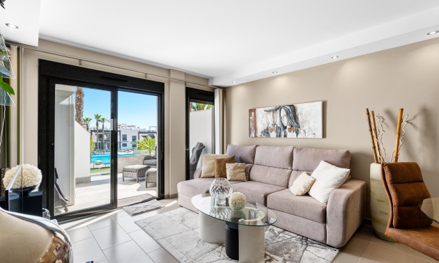 Herverkoop - Apartment - Orihuela Costa - La Zenia