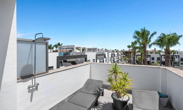 Herverkoop - Apartment - Orihuela Costa - La Zenia