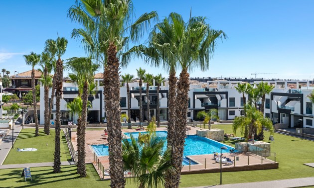 Herverkoop - Apartment - Orihuela Costa - La Zenia