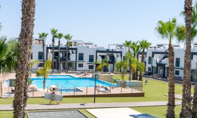 Herverkoop - Apartment - Orihuela Costa - La Zenia