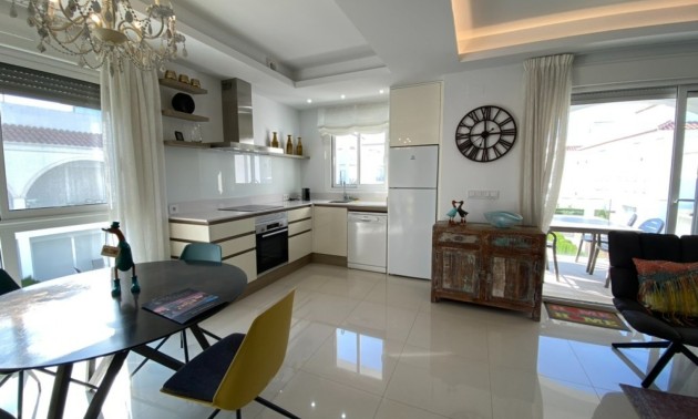 Resale - Apartment - Ciudad Quesada