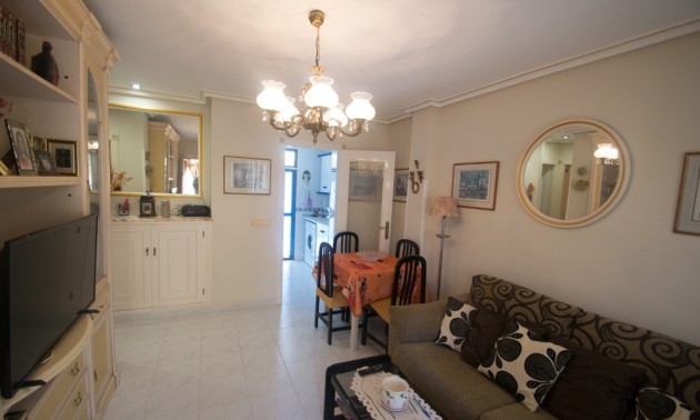 Herverkoop - Apartment - Torrevieja - La Veleta