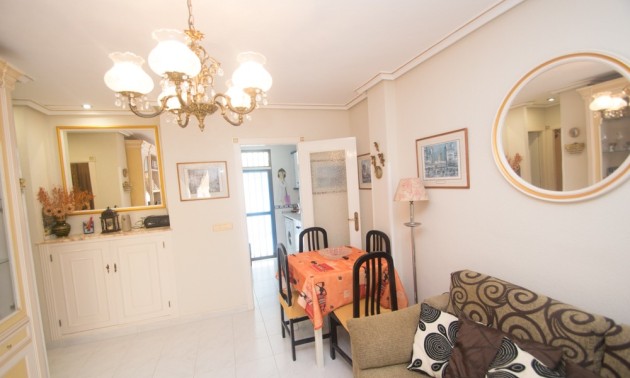 Herverkoop - Apartment - Torrevieja - La Veleta