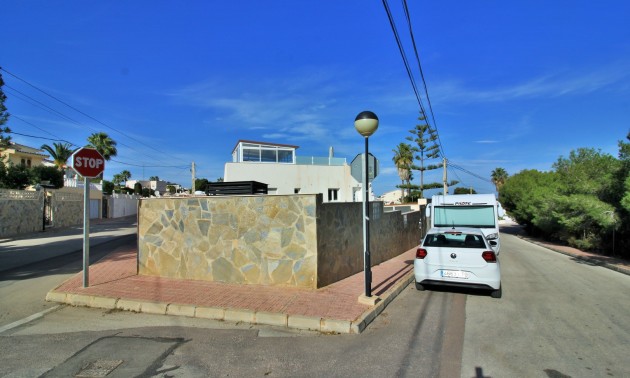 Herverkoop - Villa - Villamartín
