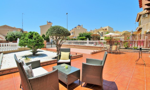 Resale - Townhouse - La Zenia