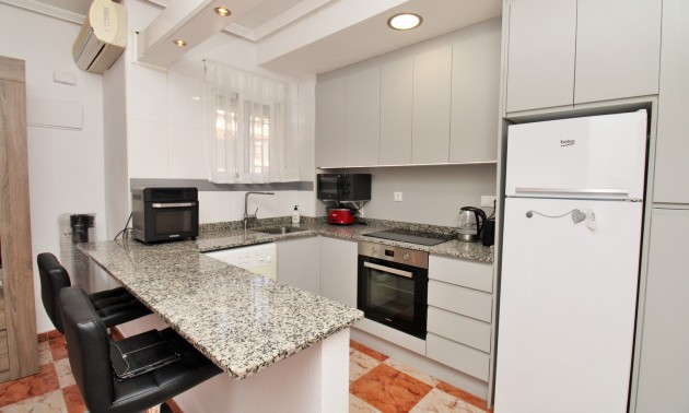 Resale - Townhouse - La Zenia