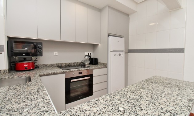 Resale - Townhouse - La Zenia