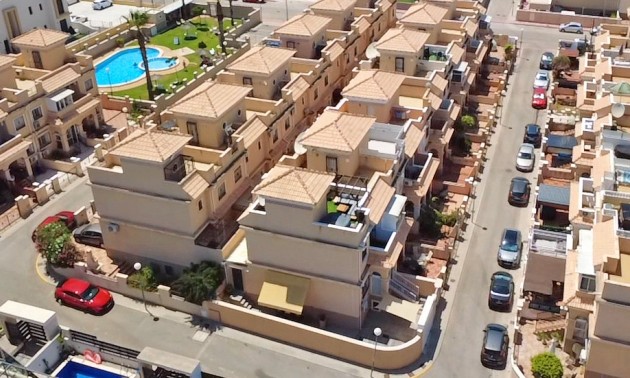 Herverkoop - Herenhuis - Orihuela Costa - Villamartín