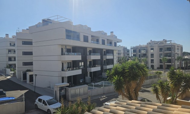 Herverkoop - Villa - Villamartín - Lomas del Golf
