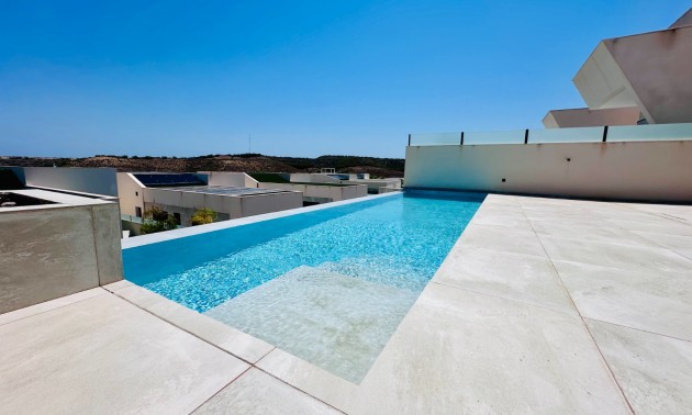 Resale - Villa - Rojales