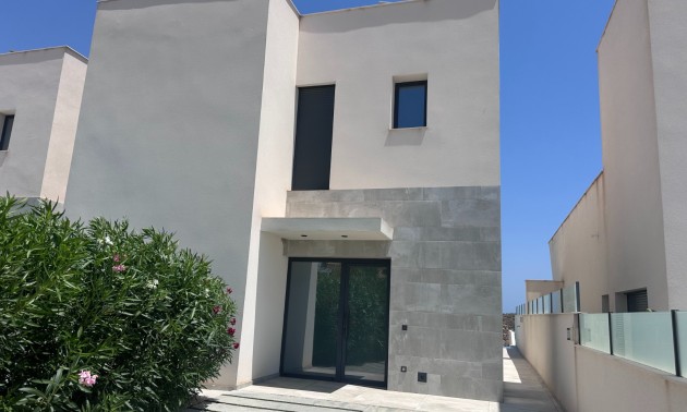 Resale - Villa - Rojales