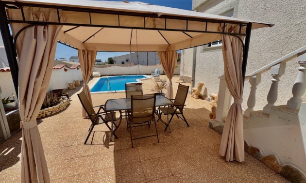 Herverkoop - Villa - Ciudad Quesada