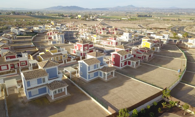 New Build - detached - Purias