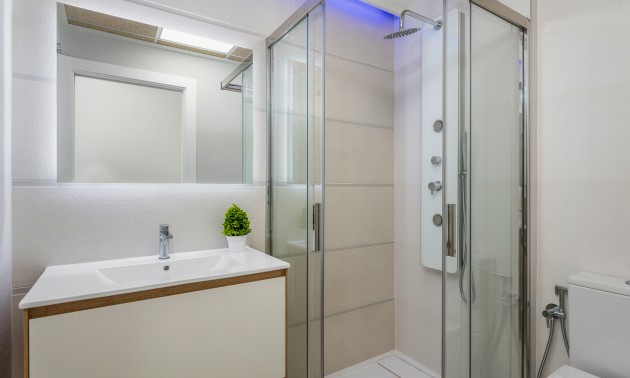 Nouvelle construction - low-bungalow - Torrevieja