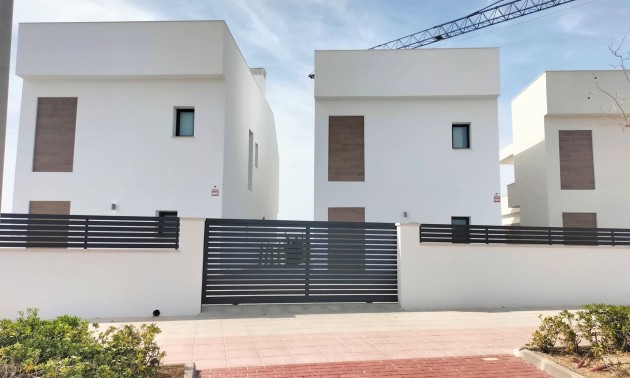 New Build - detached - Pilar de la Horadada
